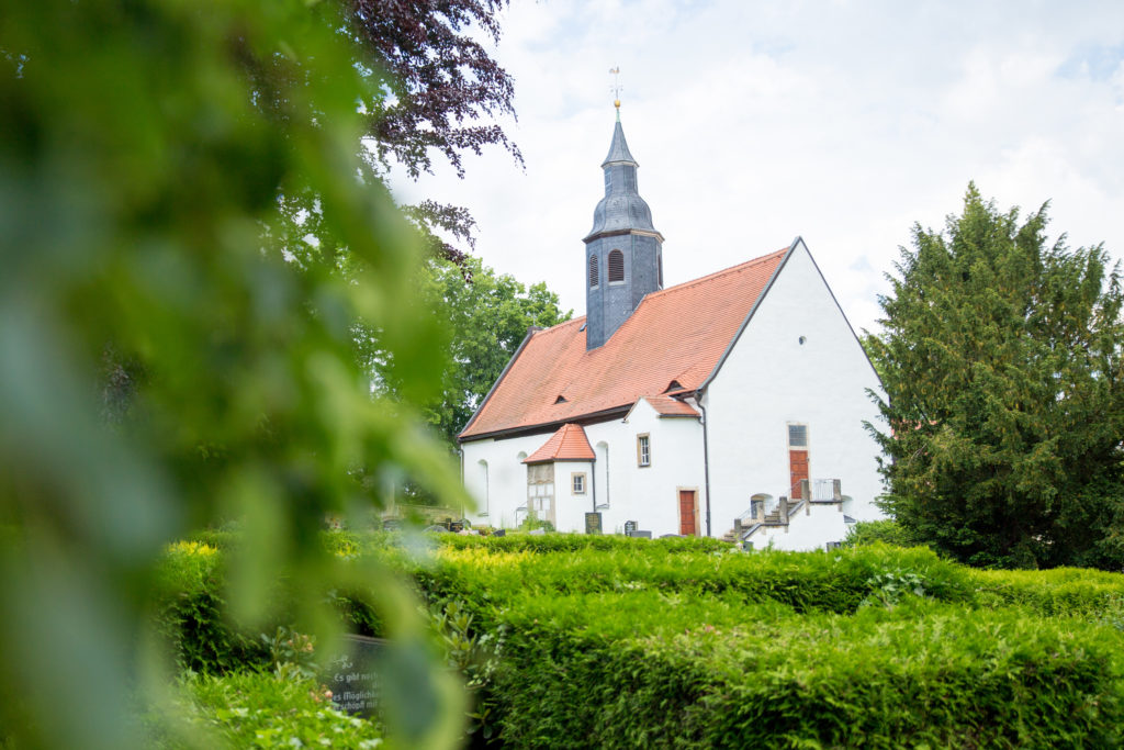 Kirche Fö außen_5